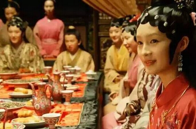 這家紅樓夢主題的小店，如何靠賣豬蹄實現(xiàn)月流水15萬？|餐飲界