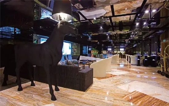 2015年餐飲行業(yè)賺點(diǎn)錢(qián)咋就這么難？|餐飲界