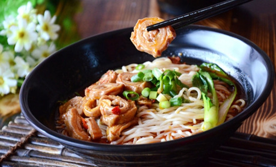 失去了重慶味的重慶小面還能火嗎？|餐飲界