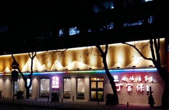 餐飲老字號推”副牌“能否敵得過快時(shí)尚？|餐飲界