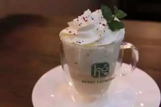 “經(jīng)典”與“醇正”對賣咖啡而言不再重要了嗎？|餐飲界