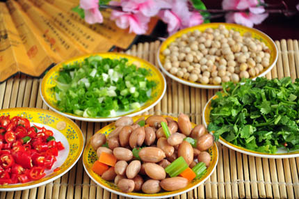 餐廳加收未知“餐品費(fèi)”，算強(qiáng)制消費(fèi)嗎？