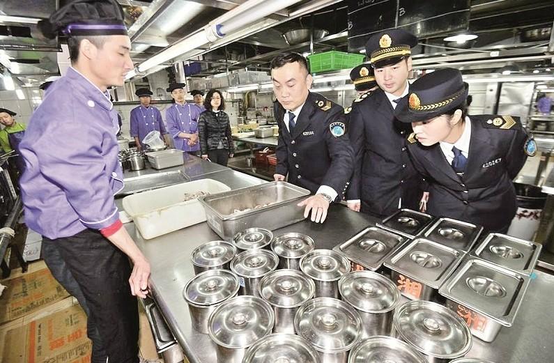 安徽19家食品企業(yè)存在違規(guī)，知名餐企衛(wèi)生問題多