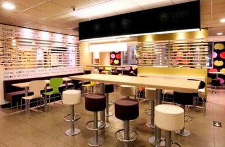 為什么麥當勞的座位有的固定有的能移動？