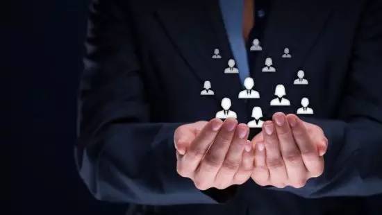 Costa與星巴克兩家咖啡“對頭”修煉“會員鎖心術”，誰勝一籌？一看便知！| 分析