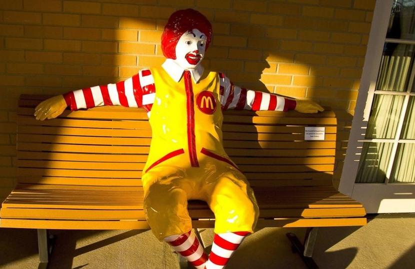 麥當(dāng)勞極盡所能地了解消費者，誓要做餐飲業(yè)的007？|餐飲界