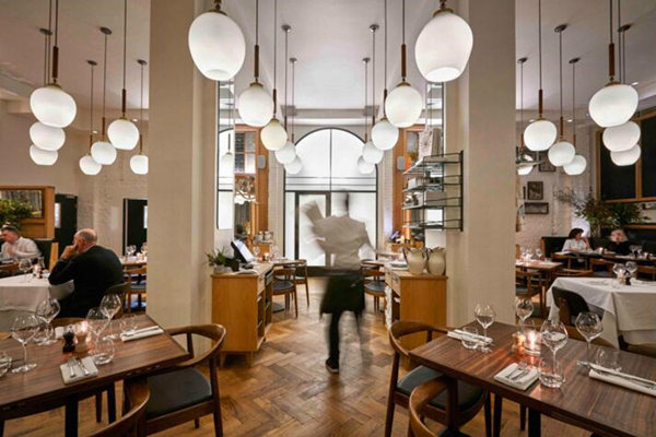 為什么小門(mén)店和大連鎖餐飲擁有巨大的擴(kuò)張潛力？