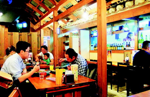 澤國鎮(zhèn)加強規(guī)范小餐飲，合力“創(chuàng)國衛(wèi)”