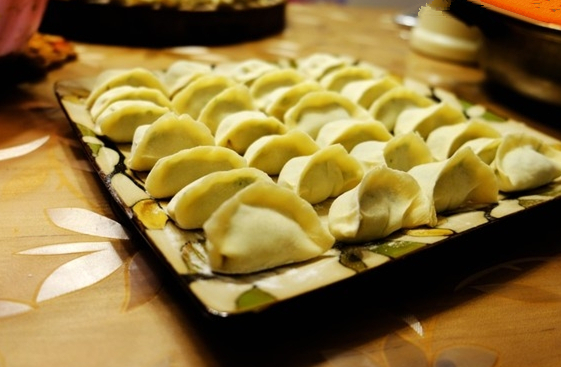 案例|餐廳遇“天災”生意大滑，員工流失，怎么自救？