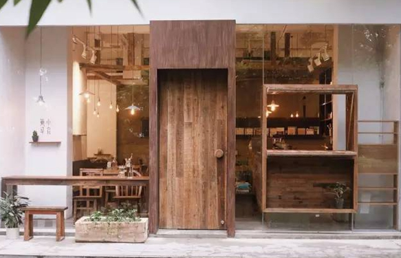 天天賴床的兩位姑娘，開(kāi)了一家被懶蟲(chóng)追捧的私房小食館