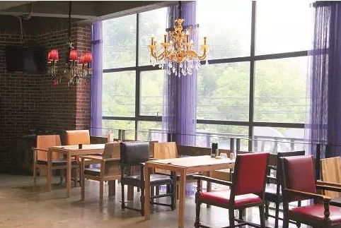 你見過6個業(yè)態(tài)24小時循環(huán)經(jīng)營的餐廳嗎？太牛了！|餐飲界