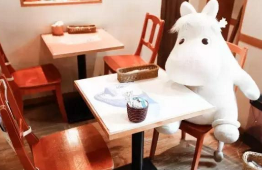 “一人食”的另一種玩法：說說一本菜單應該如何關(guān)愛單身狗？|餐飲界