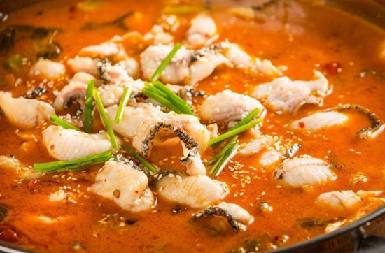 從開(kāi)業(yè)連虧20天到日賣(mài)三千份酸菜魚(yú)，他如何做到？|餐飲界