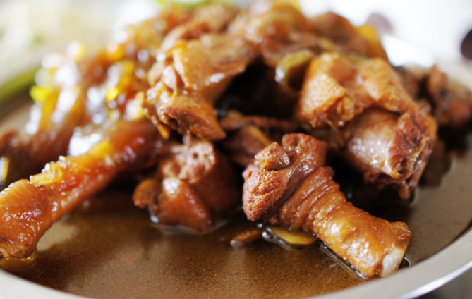 100平炒雞店日流水1.5萬！店老板動了8個小心機