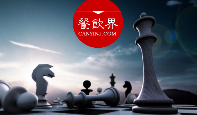 這兩家餐廳想通過(guò)創(chuàng)意營(yíng)銷出奇制勝，卻自損八百，這是為何？ | 案例