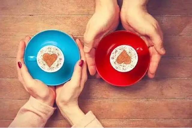 小白開店記：餐飲創(chuàng)業(yè)，究竟是單干還是加盟？