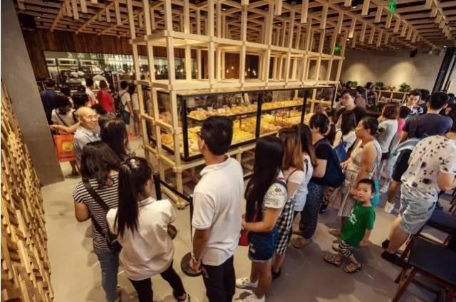 我們不是面包的制造者，我們只是場景的搬運工！