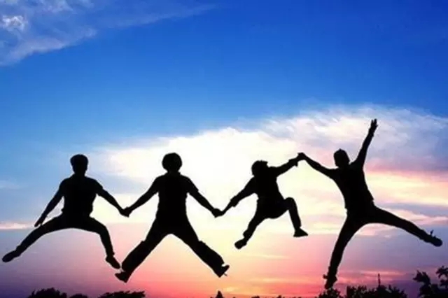 狗不理、海底撈、田源雞關(guān)聯(lián)企業(yè)相繼登陸資本市場(chǎng)|餐飲界