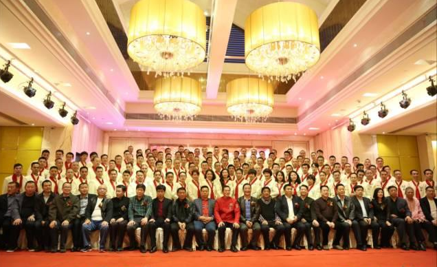 粵菜大師利永周從業(yè)首次公開收徒124名！