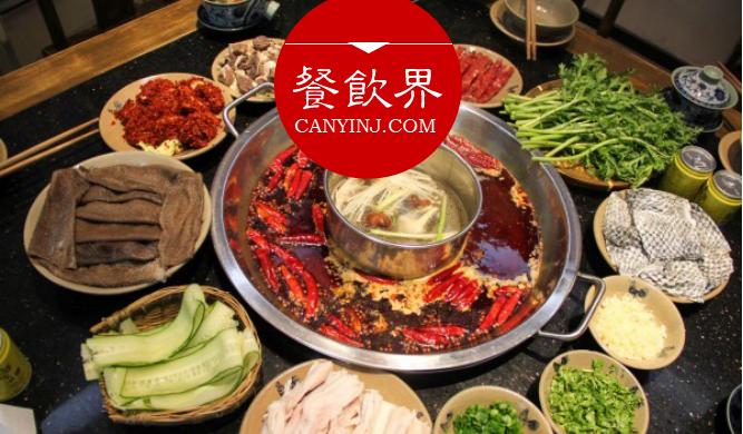 火鍋被玩壞了，餐廳竟然靠一套盤子在紅海中殺出一條血路？|推薦