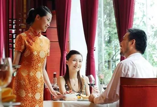 服務做到這10個細節(jié)，你的餐廳也是10年老店！|餐飲界