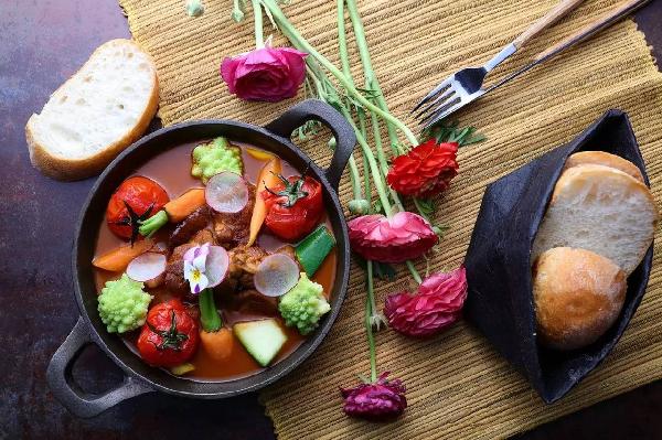 你的餐廳，到底是開給誰的？|餐飲界