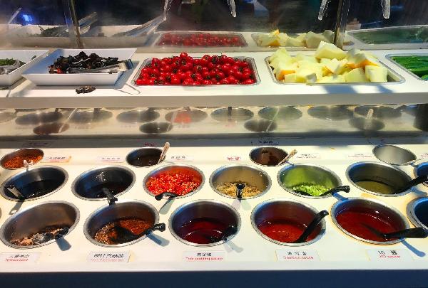 海底撈、星巴克的小料臺，你不了解的秘密！