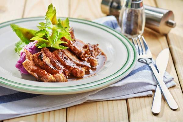 要想低價打造高顏值餐廳，得把錢花在點子上