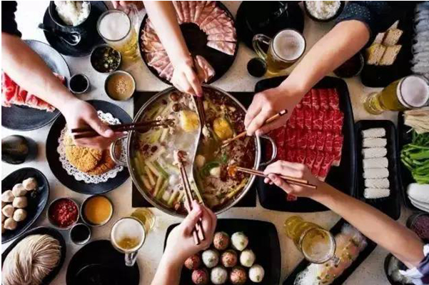 一年四季排隊不斷，這些火鍋店為何如此火爆？