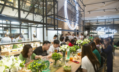 肯德基拼命逃離快餐：開賣啤酒+小龍蝦了！