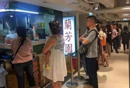 小店火爆65年，每日賣茶逾千杯，卻婉拒所有商業(yè)合作？