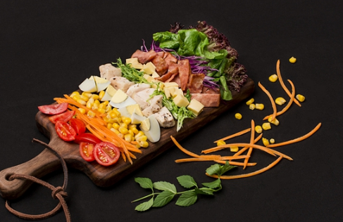 消費(fèi)升級已經(jīng)走到了盡頭，餐飲人如何迎風(fēng)而上？