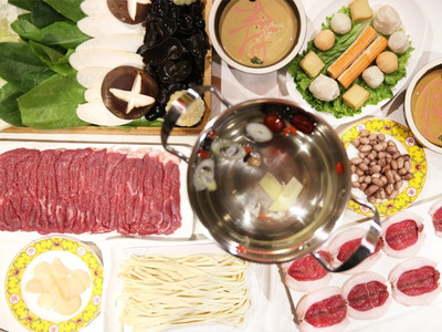 一鍋百味“火拼”廣州火鍋店高熱是“虛火”還是“實(shí)火”？