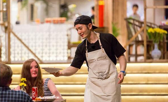 《中餐廳》里趙薇這樣的店長，黃曉明這樣的員工，你敢要嗎？|餐飲界