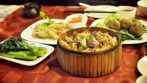 為啥開(kāi)一家店很賺錢(qián)，開(kāi)三家店反倒不賺錢(qián)了？