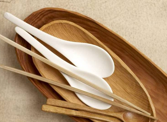 一籠小確幸、滬小胖、桂滿隴…是誰連環(huán)謀殺了上海灘的網(wǎng)紅餐廳們？