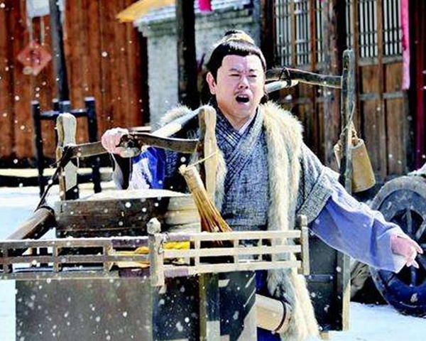 賣煎餅大媽月入3萬？看完真相你不會想干這行……|餐飲界