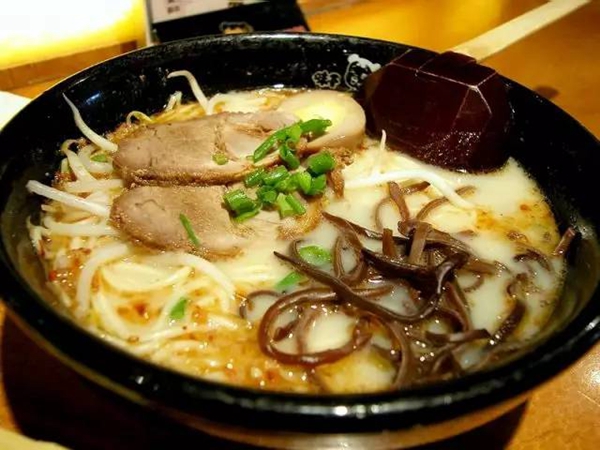 業(yè)績下滑，關(guān)店數(shù)家，沒了百度外賣庇護(hù)的味千，靠什么翻身？|餐飲界