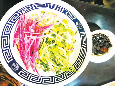 與重慶小面、蘭州拉面相比，老北京炸醬面大王性價比低