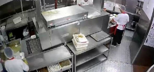 亮出廚房，亮出安全與誠信