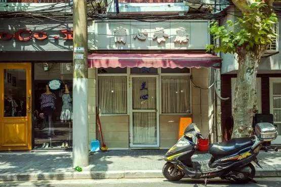 不讓“米其林”小店曇花一現(xiàn)！上海推進(jìn)小餐飲“標(biāo)準(zhǔn)化管理”|餐飲界