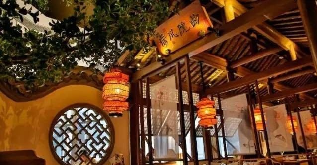 開(kāi)一家火一家，杭幫菜“現(xiàn)象級(jí)”排隊(duì)背后的商業(yè)邏輯是啥？