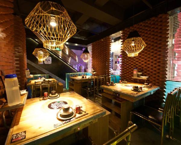 3個(gè)改造后，營業(yè)額提升30%！這家火鍋店告訴你如何在紅海里賺錢|餐飲界