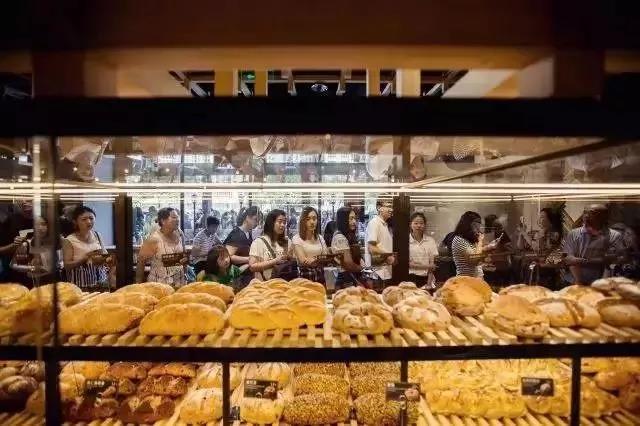 2017年獲投的35家餐飲品牌，竟有71%的客單價低于50元？為什么？|餐飲界