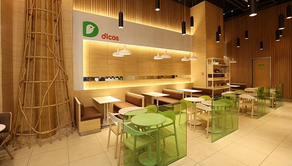 德克士無(wú)人餐廳亮相上海，網(wǎng)絡(luò)送餐出新規(guī)