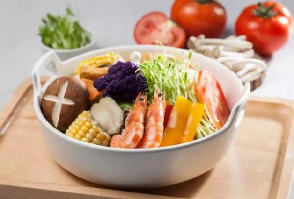 從20㎡街邊店起家，為什么這碗麻辣燙獲融資千萬(wàn)？|餐飲界