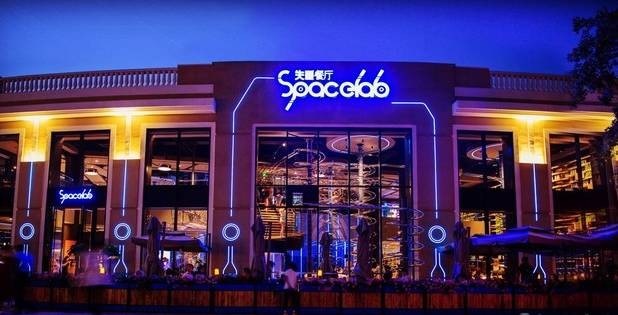 網紅餐廳又有新套路，靠客如云黑科技玩轉無人經營