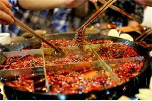 全國餐飲人都跑去學(xué)產(chǎn)品，可為什么成都鮮有餐飲大品牌？|餐飲界