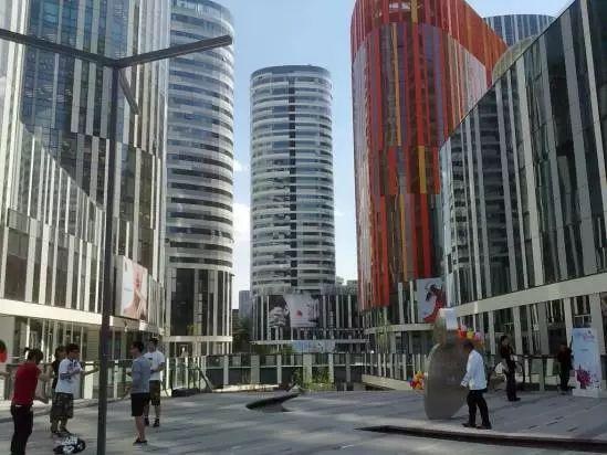 你以為做外賣就可以不用選址了？