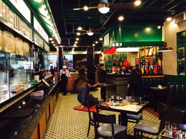 餐廳連虧6年被逼上絕路，她用三招挽救了這家注定要賠本的店！